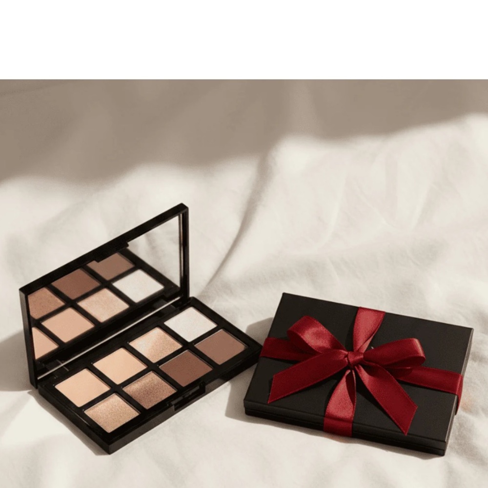 Phase Zero the necessities eyeshadow palette